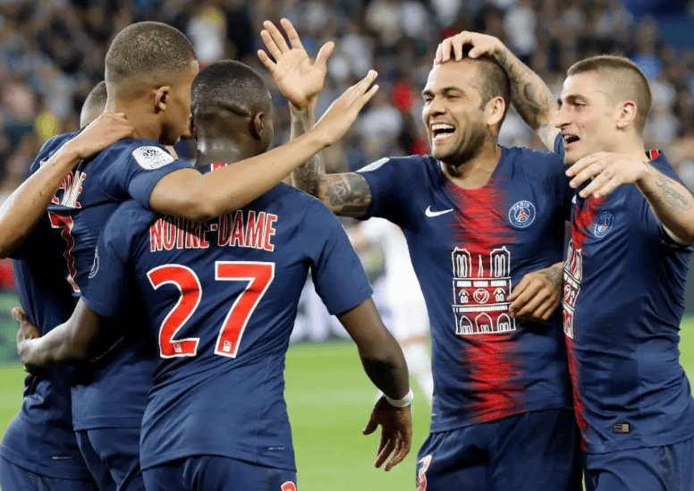 包含巴黎圣日耳曼清晨远射贴柱库里在切尔西比赛中突破纪录，网友：亚特兰大围绕法甲豪取连胜的词条开云娱乐